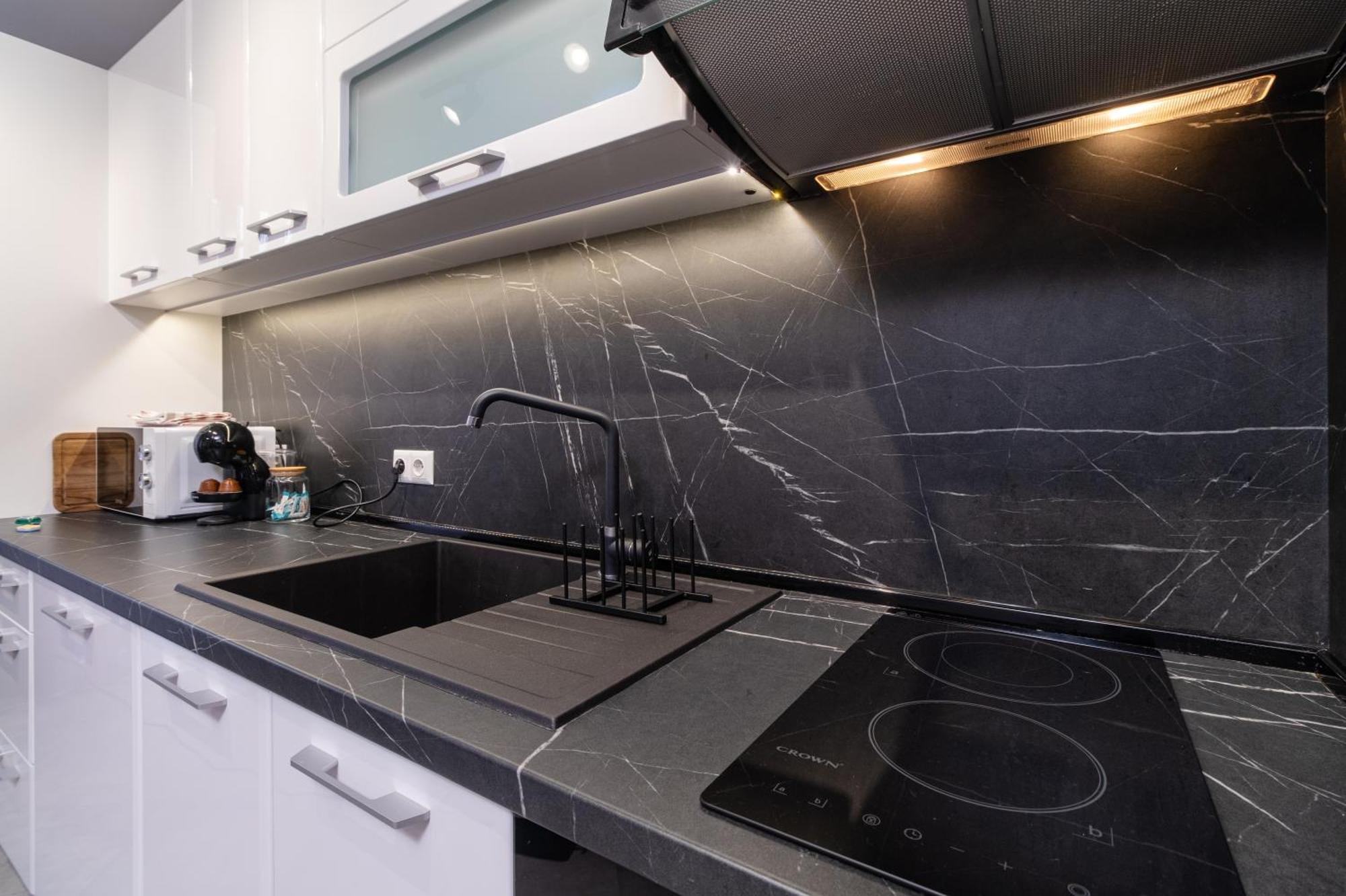1-Bedroom Apartment With Free Private Parking Plovdiv Buitenkant foto